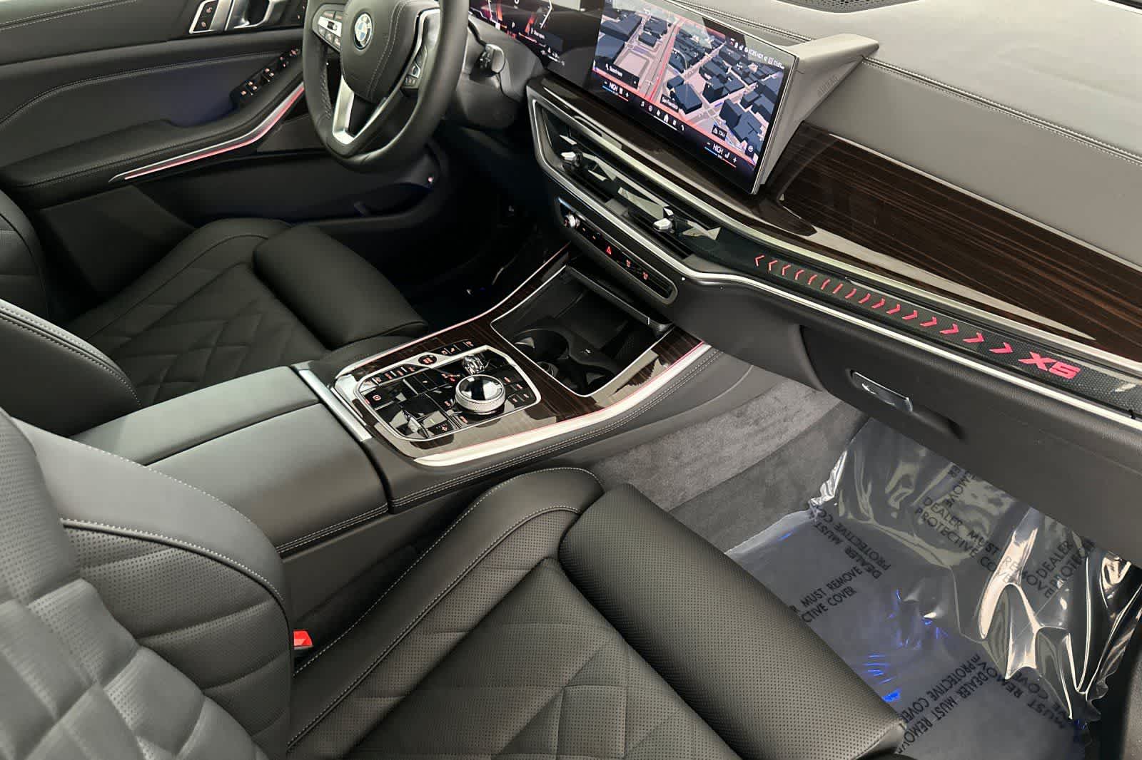 Thumbnail: 2026 BMW X5 - 16