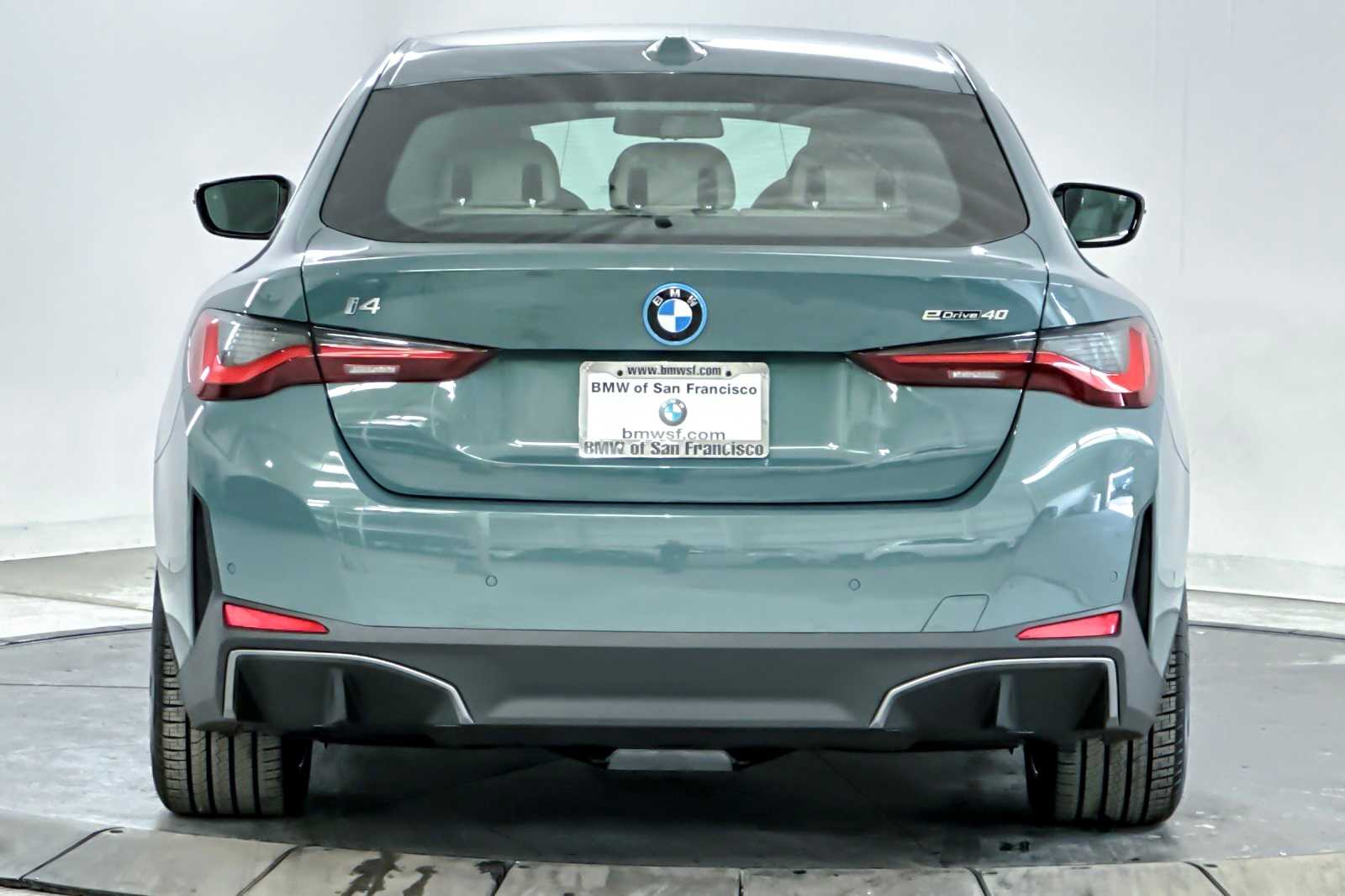 Thumbnail: 2025 BMW i4 - 7