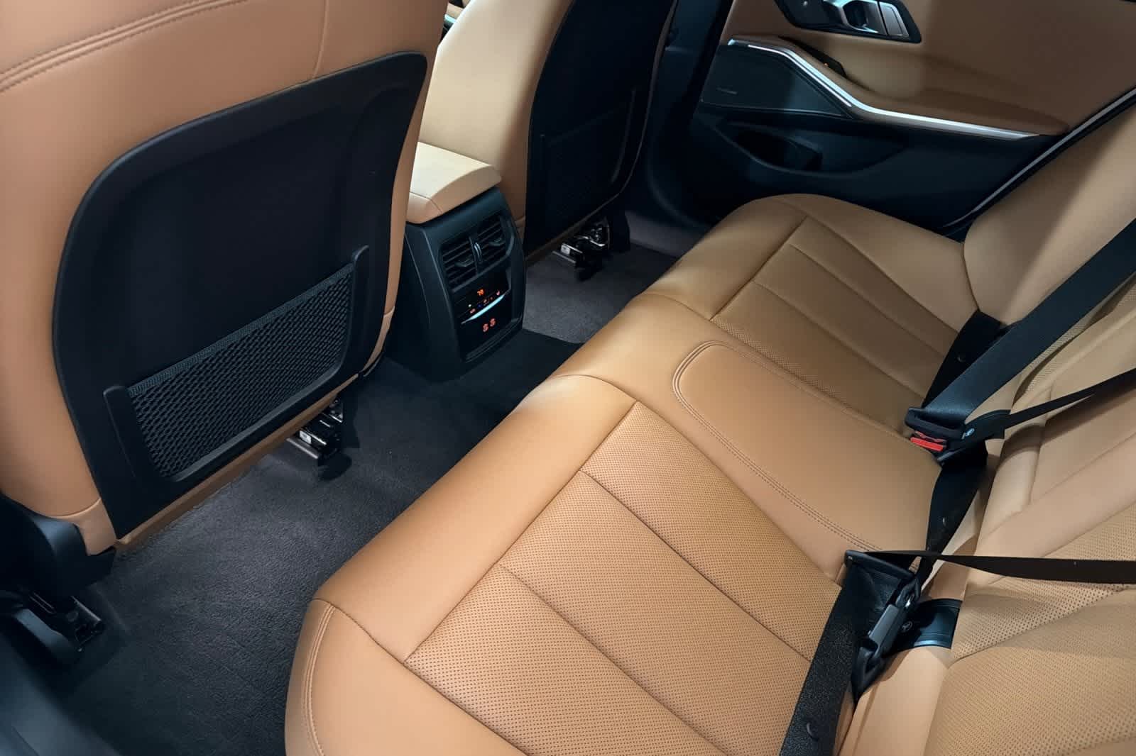 Thumbnail: 2023 BMW 3 Series - 4