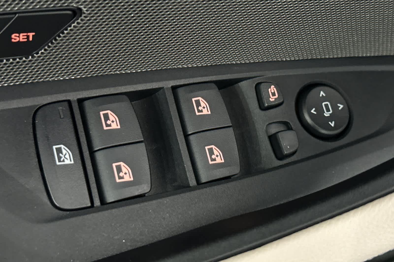 Thumbnail: 2025 BMW i4 - 13