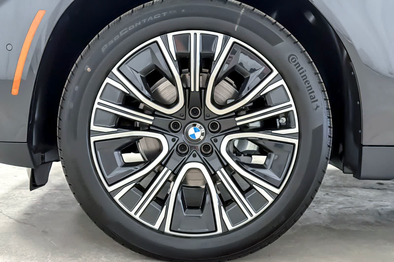 Thumbnail: 2026 BMW X3 - 25