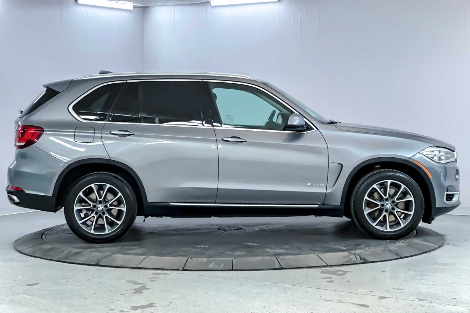 Thumbnail: 2014 BMW X5 - 8