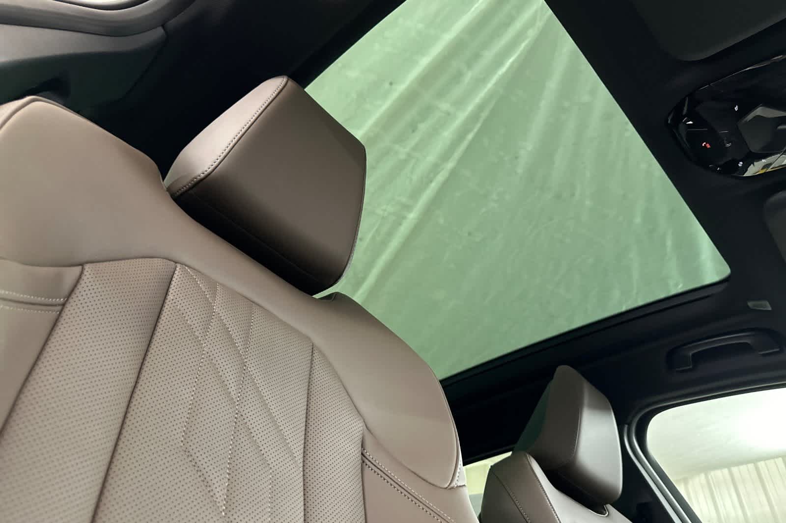 Thumbnail: 2026 BMW X3 - 17