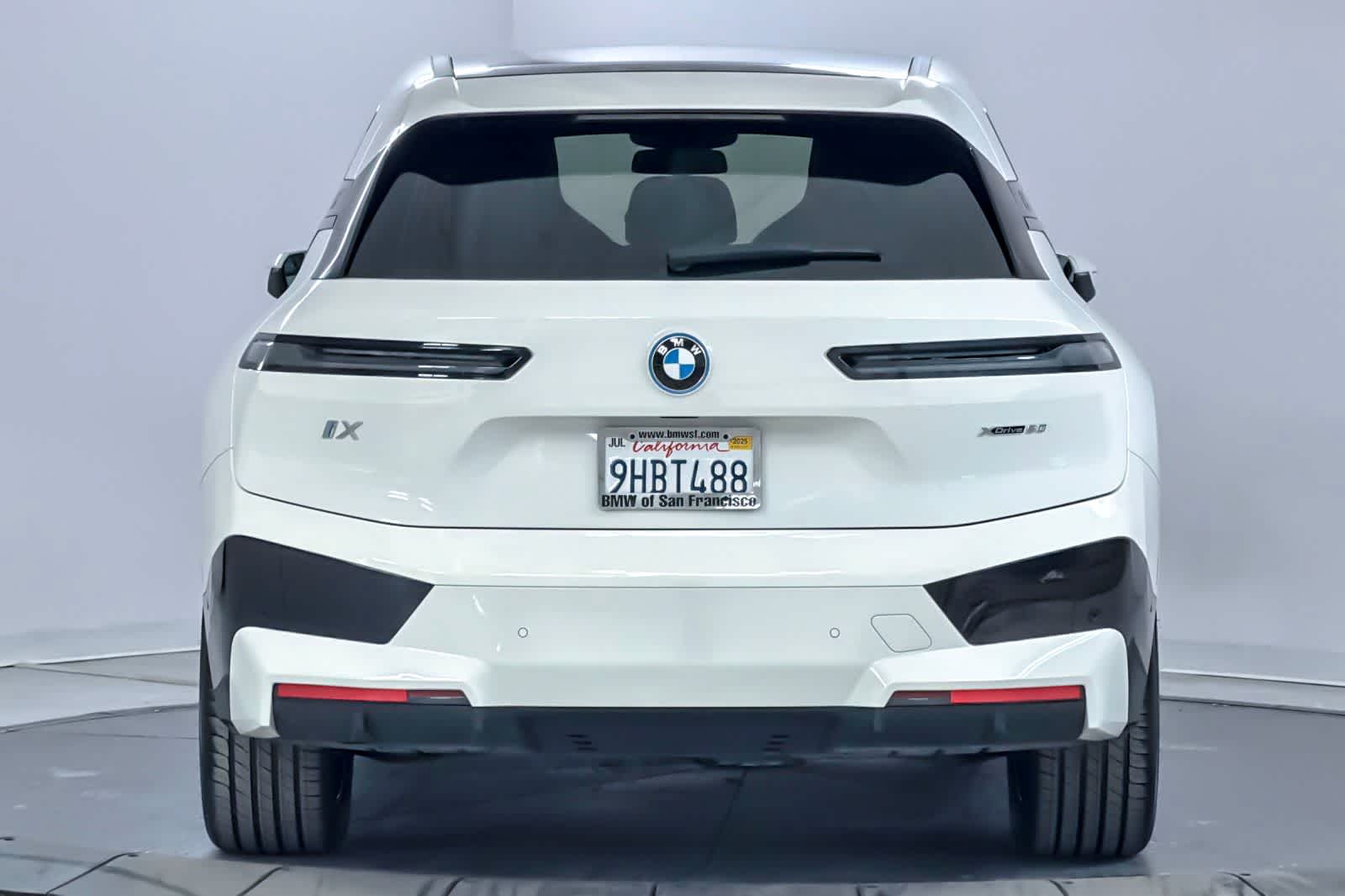 Thumbnail: 2024 BMW iX - 7