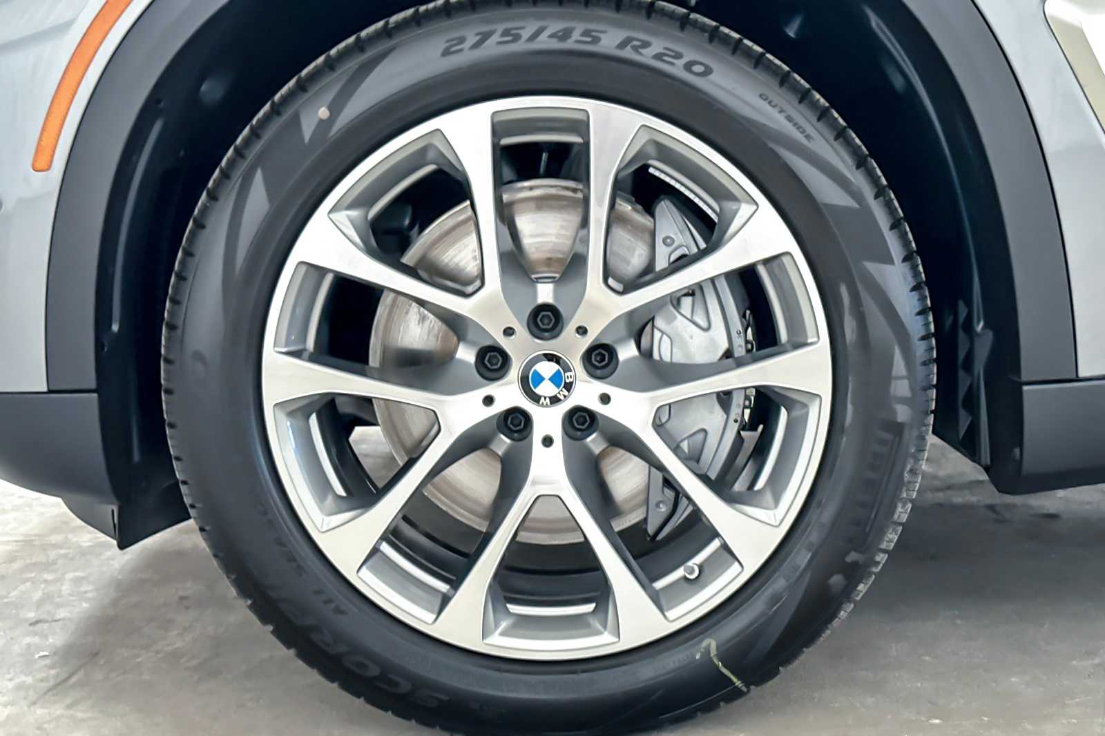 Thumbnail: 2026 BMW X5 - 25