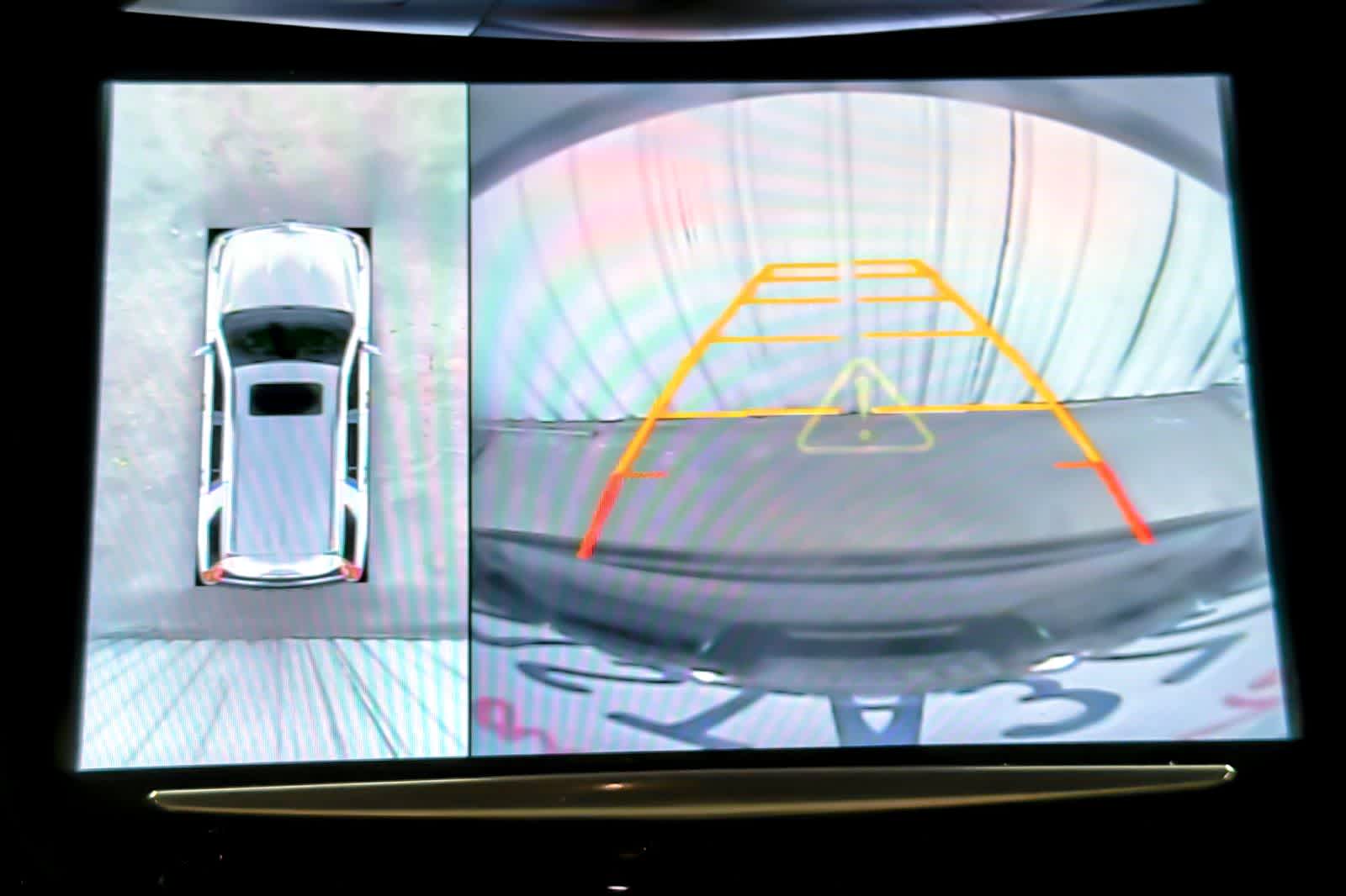 Thumbnail: 2016 Cadillac Escalade - 20