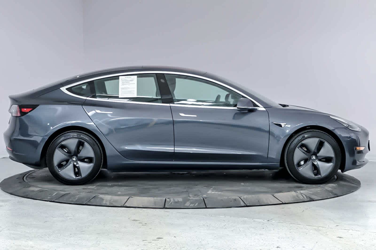 2019 Tesla Model 3 Standard Range 8