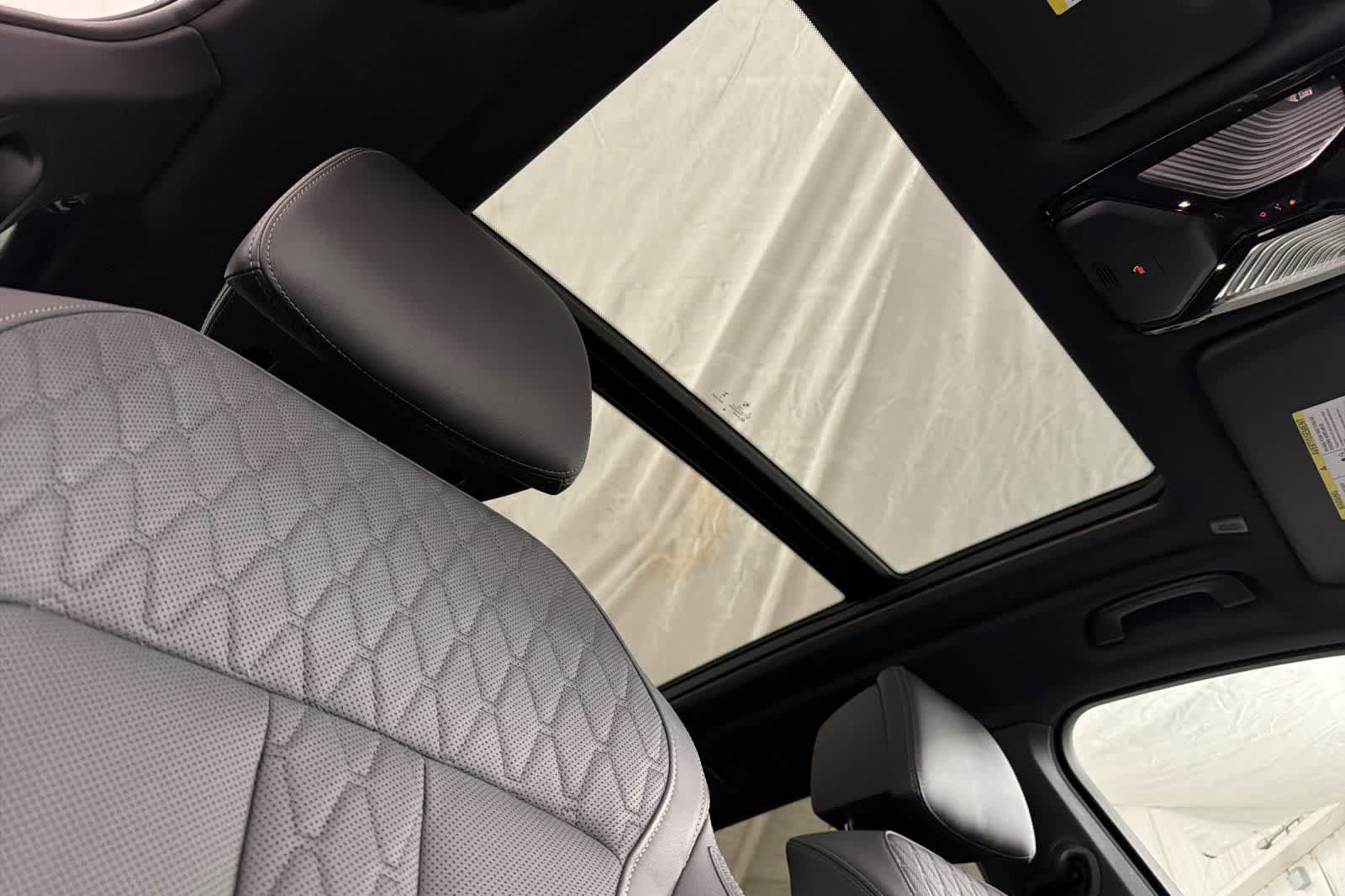 Thumbnail: 2024 BMW M6 - 17