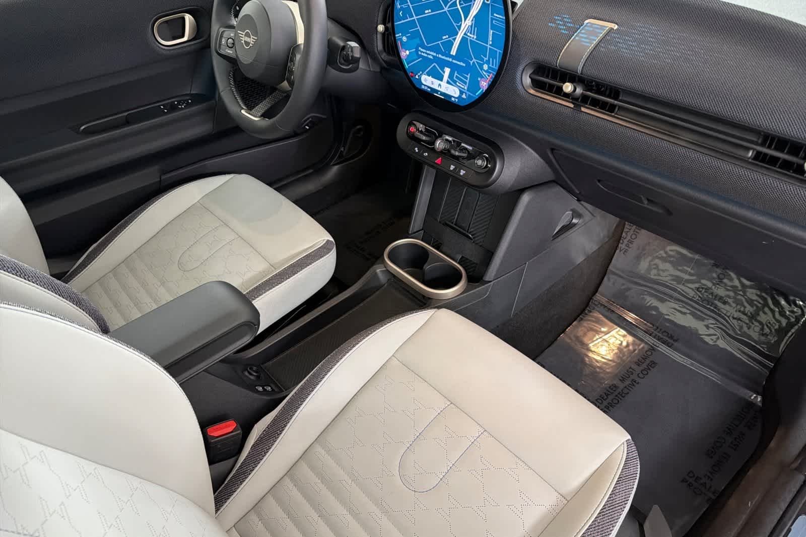 Thumbnail: 2025 MINI Cooper Hardtop - 16