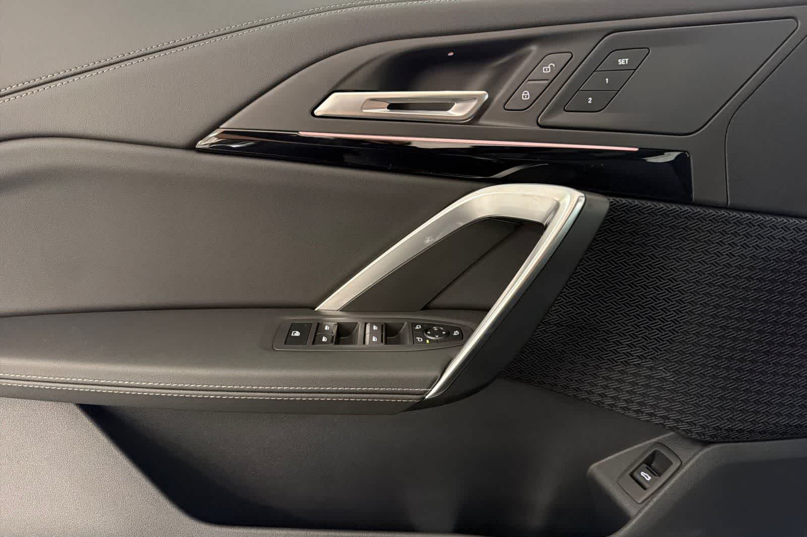 Thumbnail: 2026 BMW X1 - 12