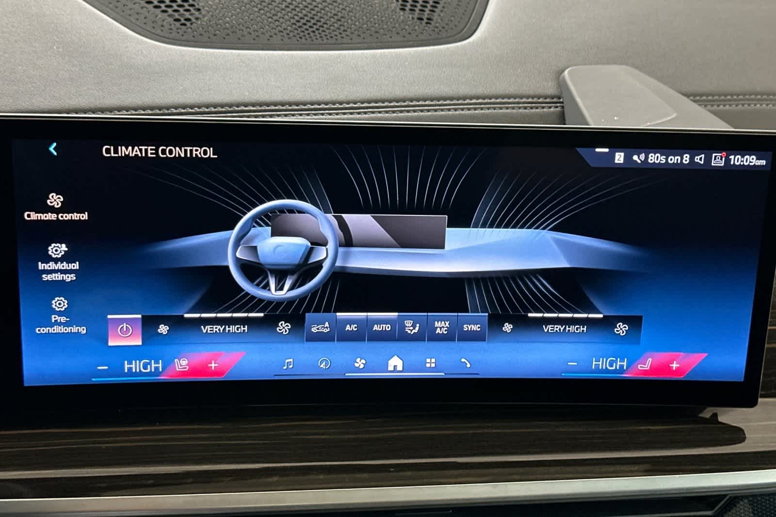 Thumbnail: 2024 BMW X5 - 21