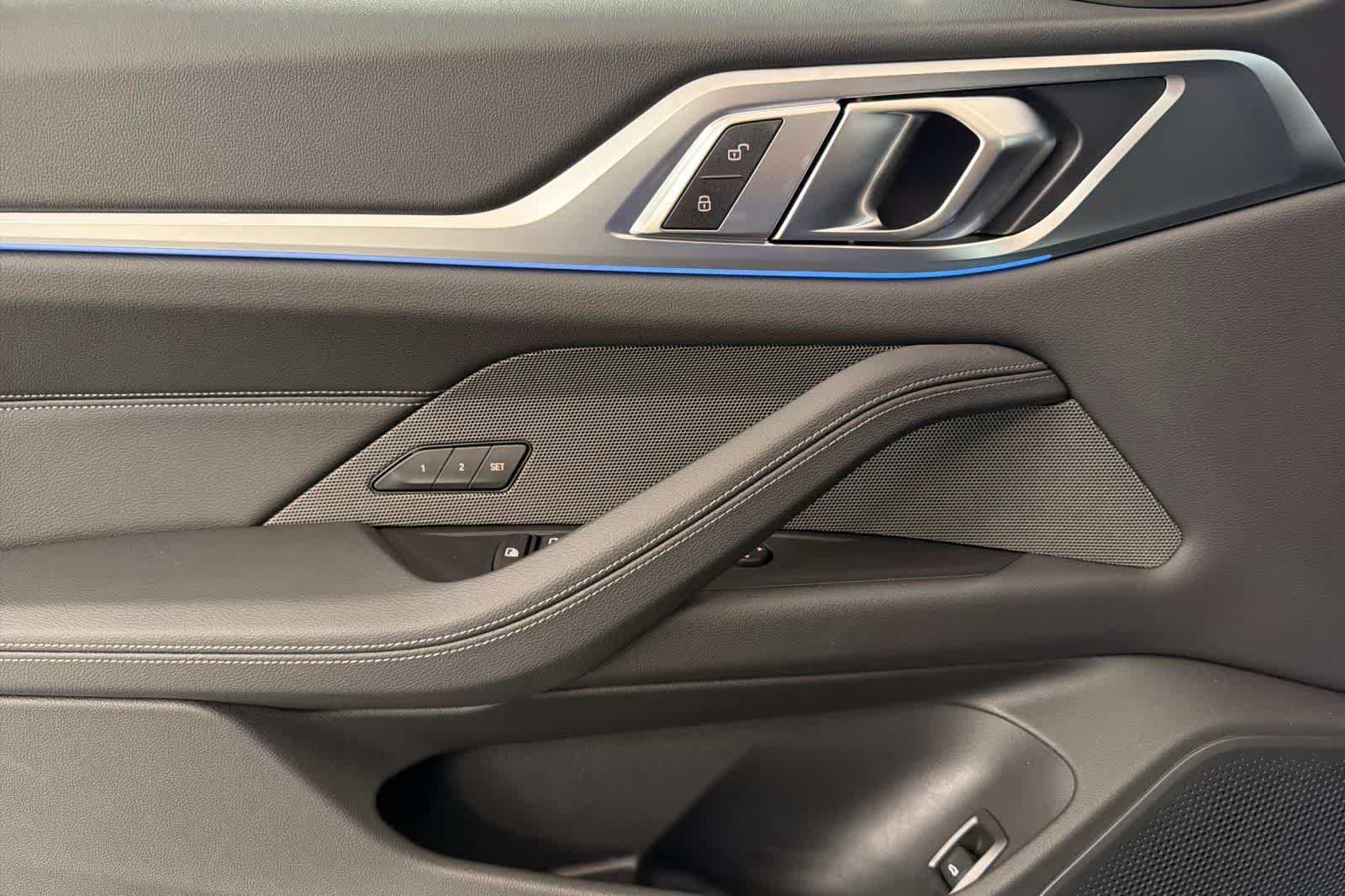 Thumbnail: 2026 BMW i4 - 12
