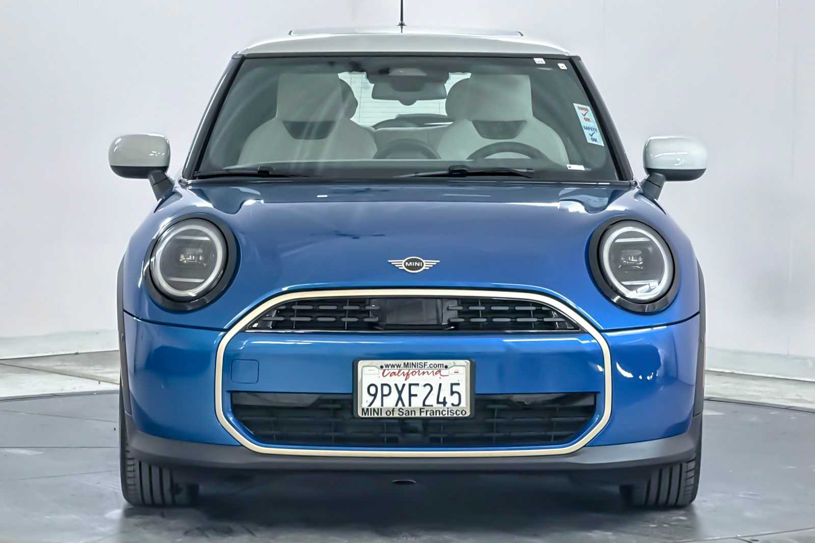 Thumbnail: 2025 MINI Cooper Hardtop - 10