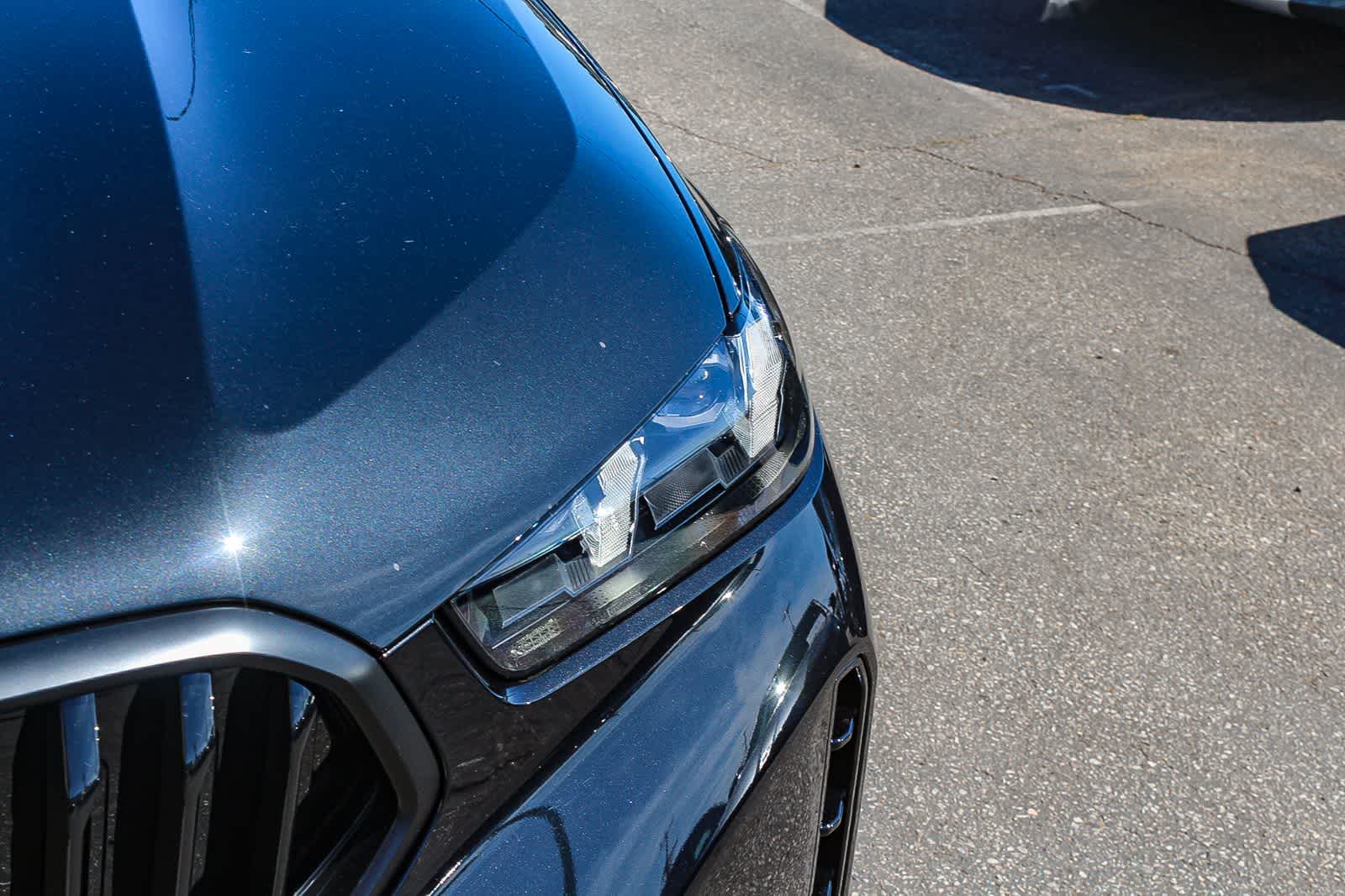 Thumbnail: 2026 BMW X6 - 10