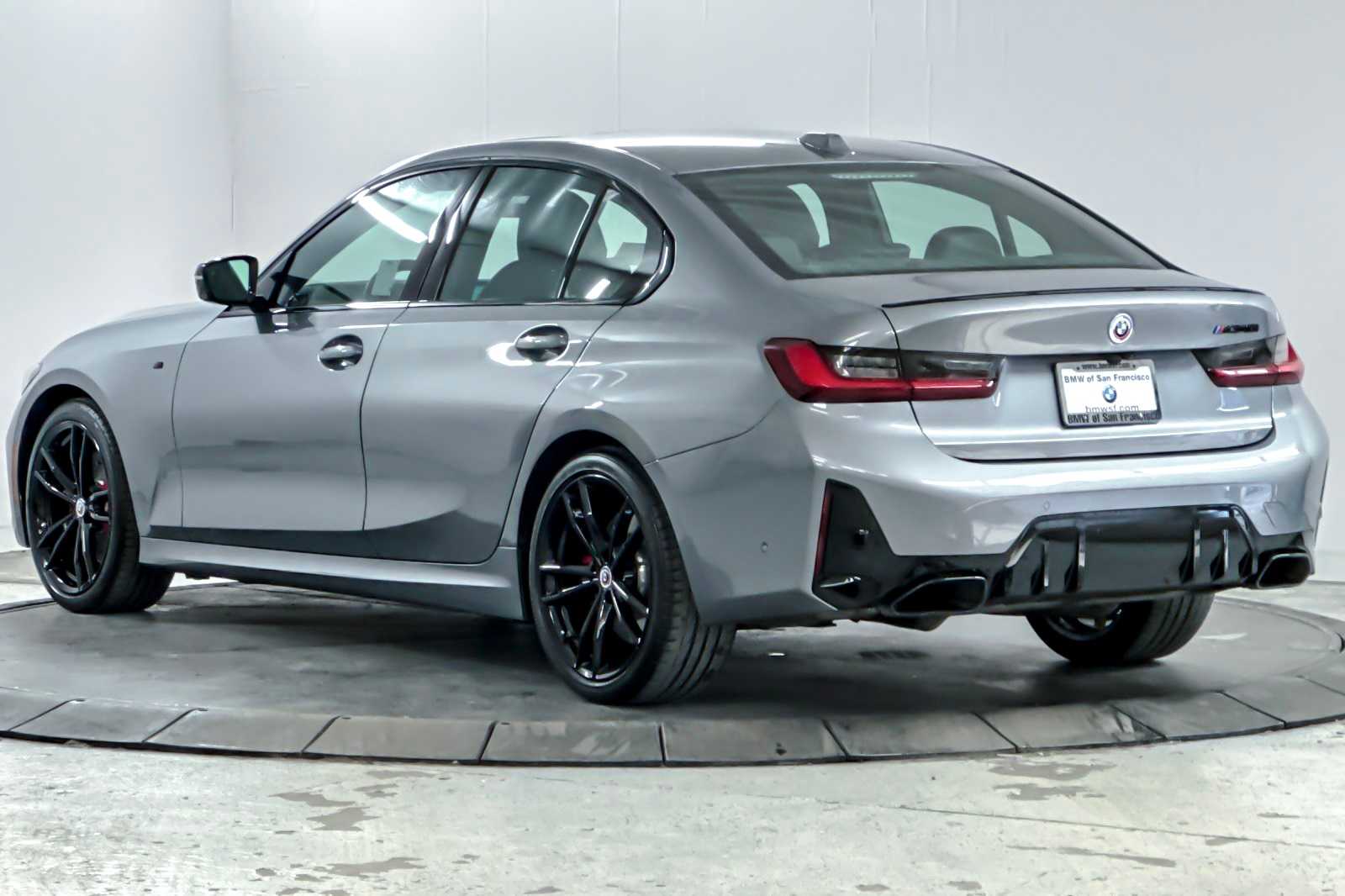 Thumbnail: 2023 BMW 3 Series - 6