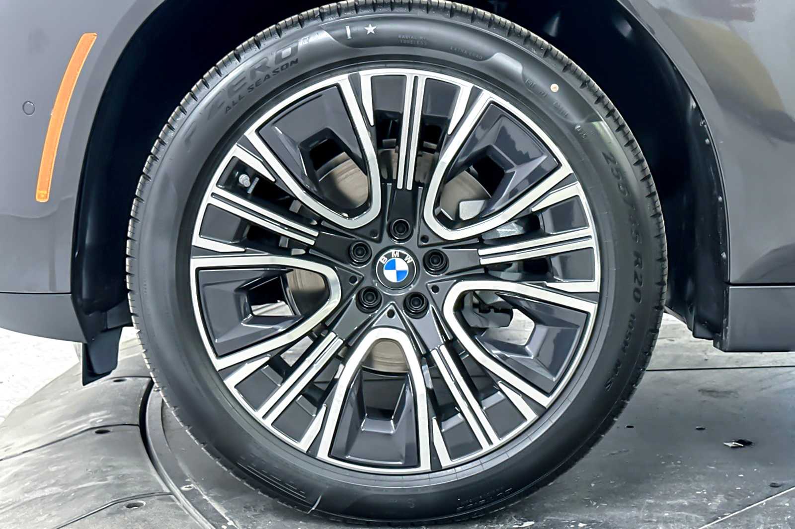 Thumbnail: 2026 BMW X3 - 25