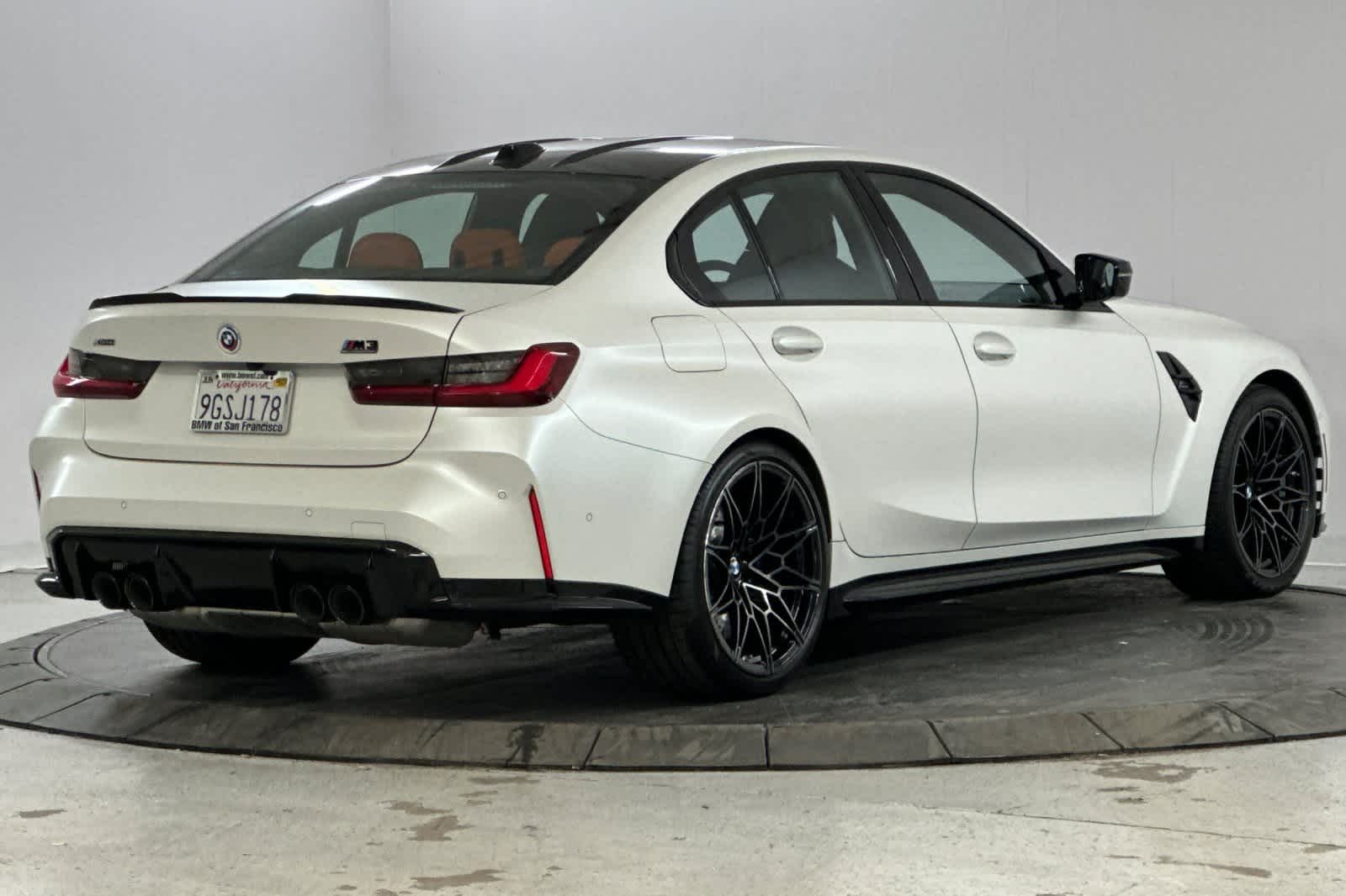 Thumbnail: 2023 BMW M3 - 2