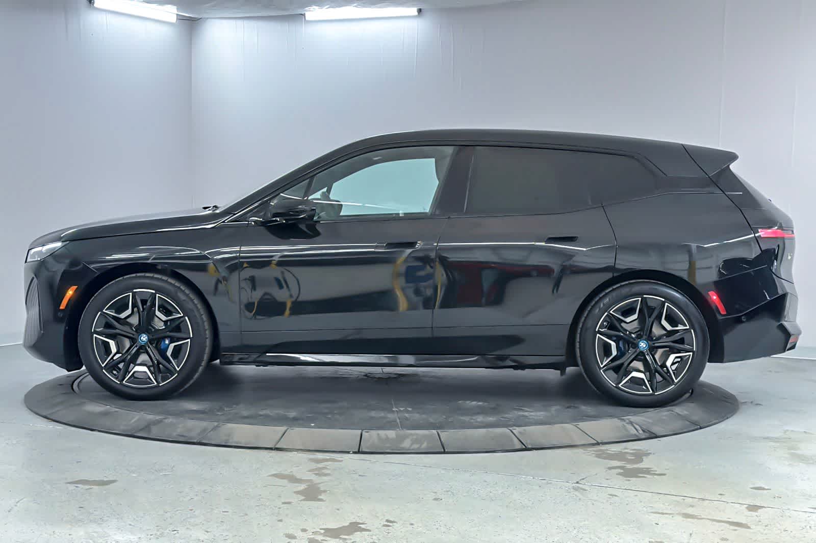 Thumbnail: 2025 BMW iX - 5