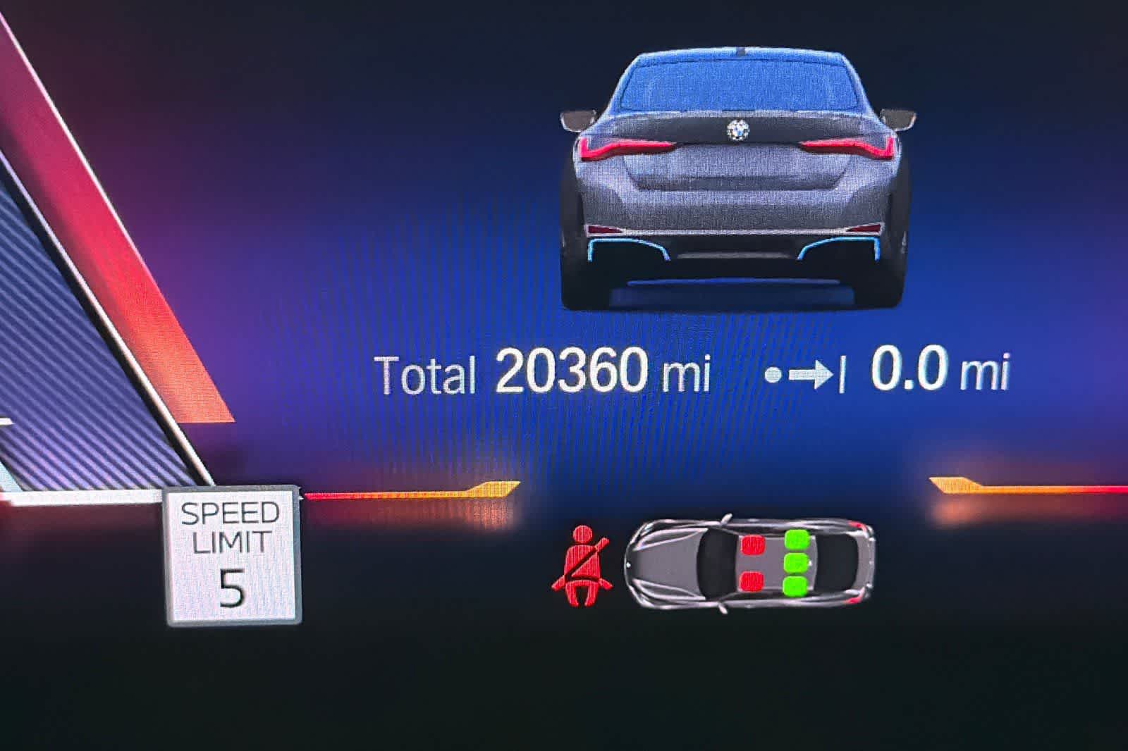 Thumbnail: 2023 BMW i4 - 25