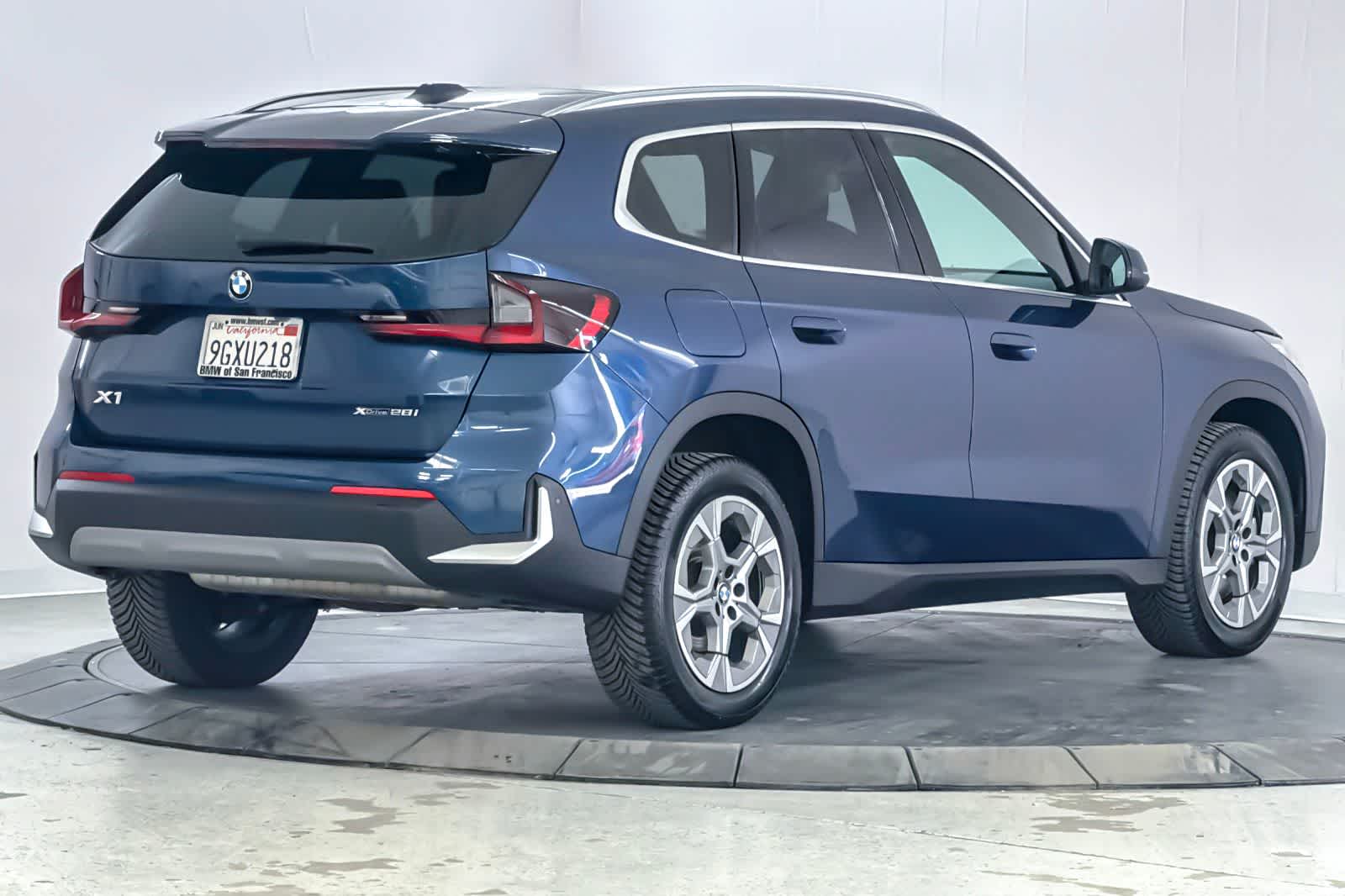 Thumbnail: 2023 BMW X1 - 2