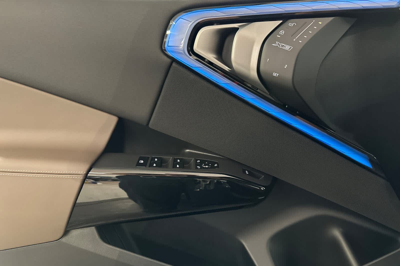 Thumbnail: 2026 BMW X3 - 12