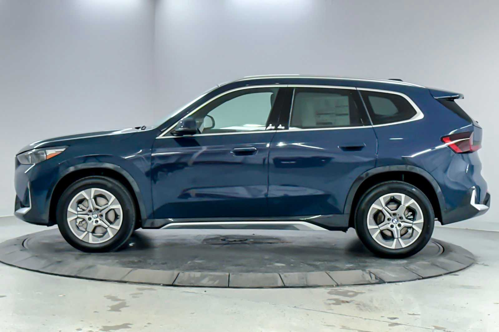 Thumbnail: 2026 BMW X1 - 5