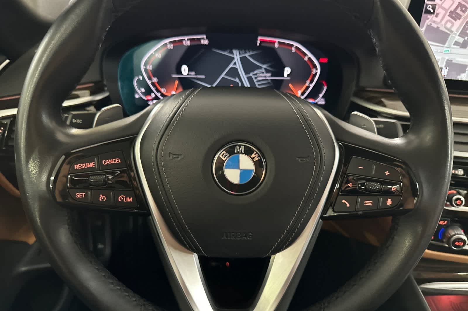 Thumbnail: 2023 BMW 5 Series - 23