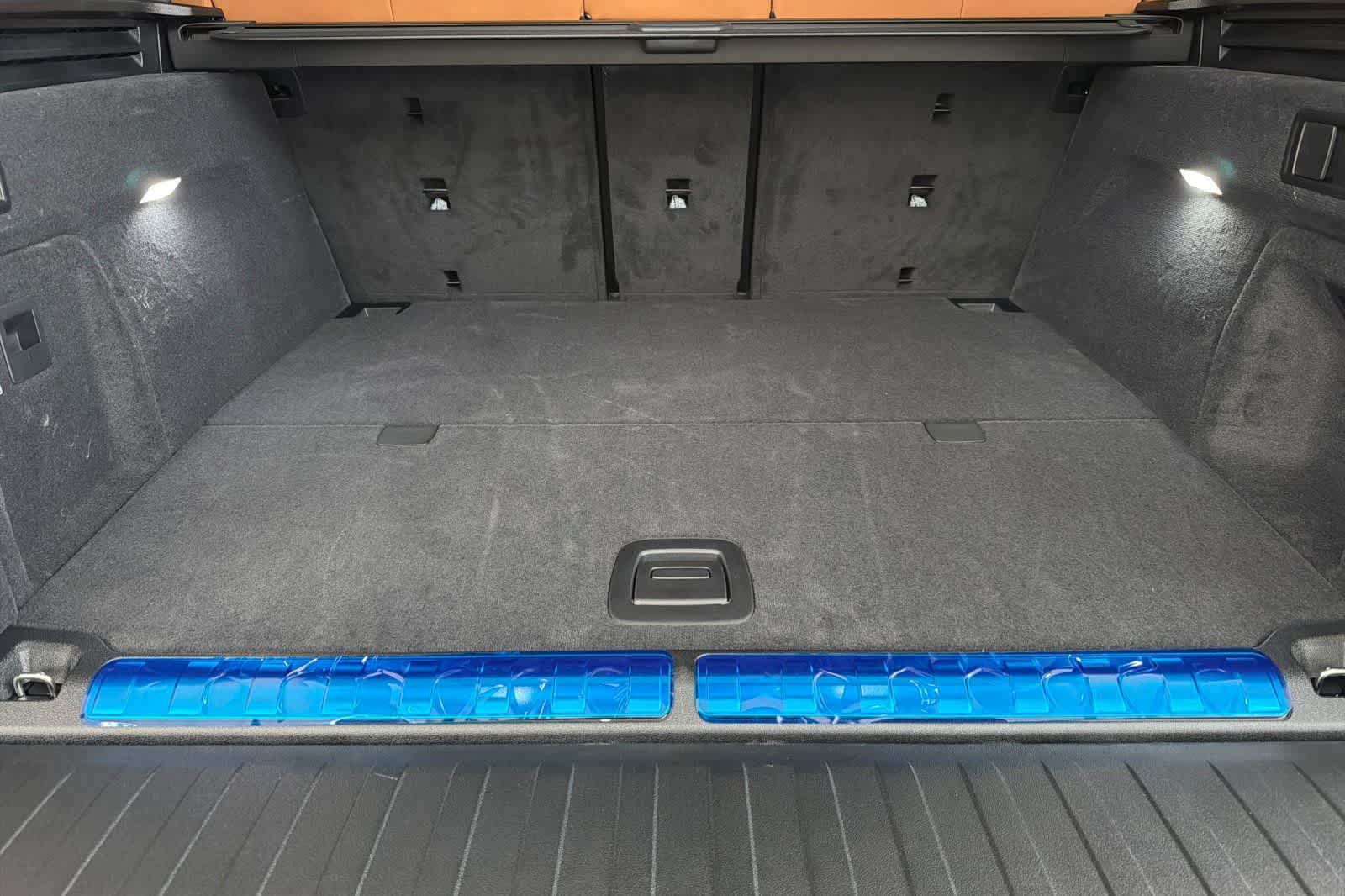 Thumbnail: 2026 BMW X5 - 15