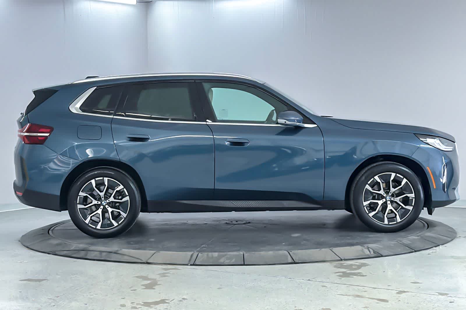 Thumbnail: 2026 BMW X3 - 7