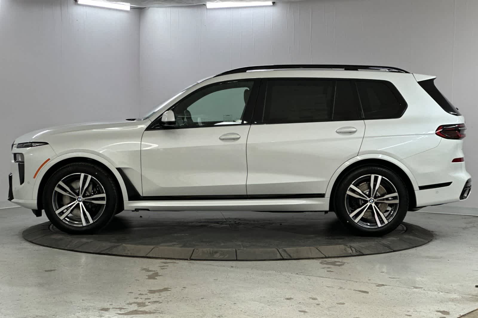 2026 BMW X7 xDrive40i 5