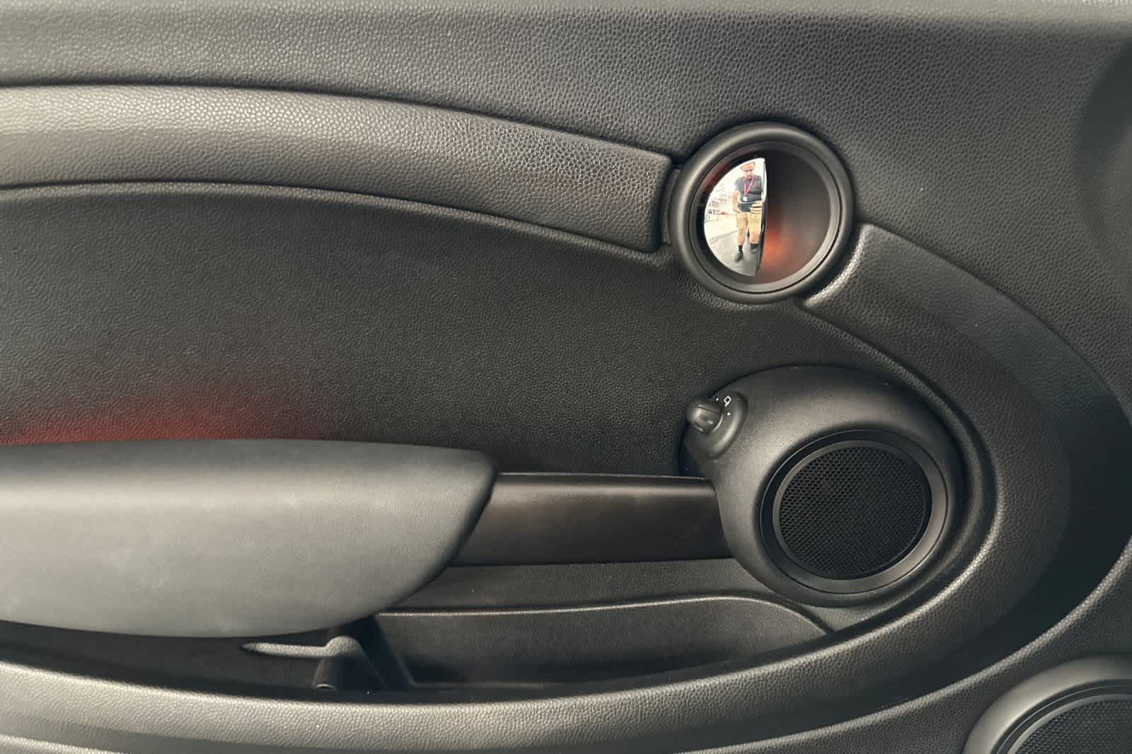 Thumbnail: 2013 MINI Cooper Hardtop - 12
