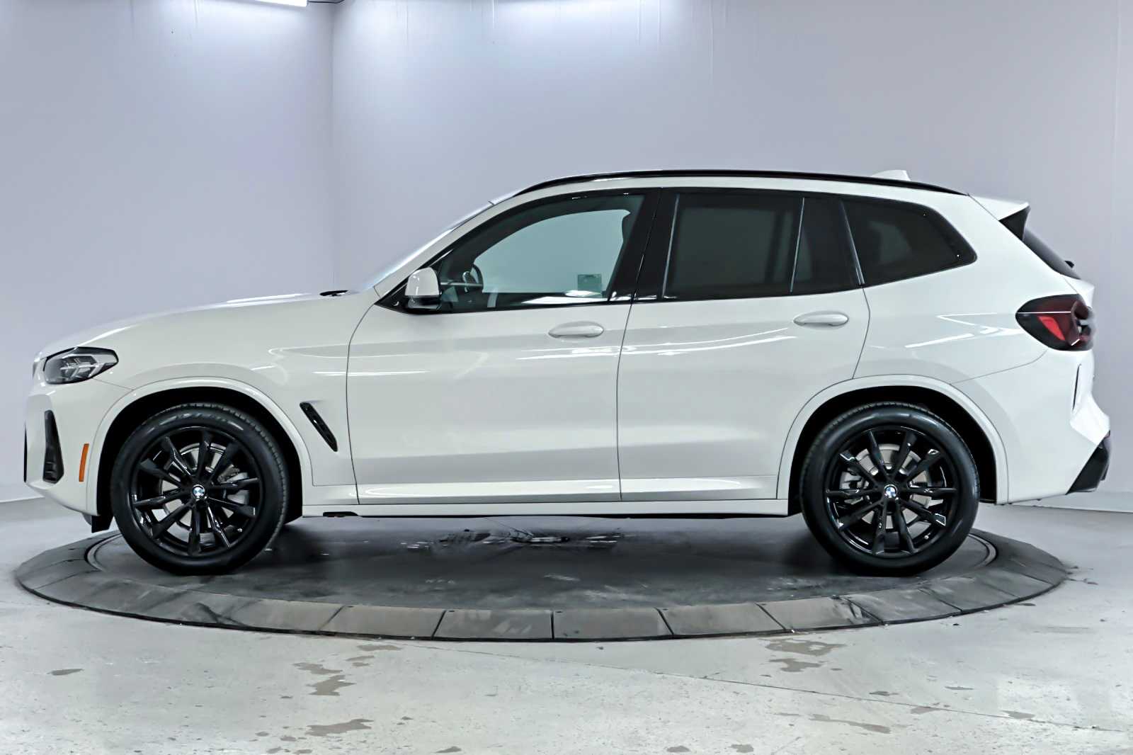 Thumbnail: 2024 BMW X3 - 5