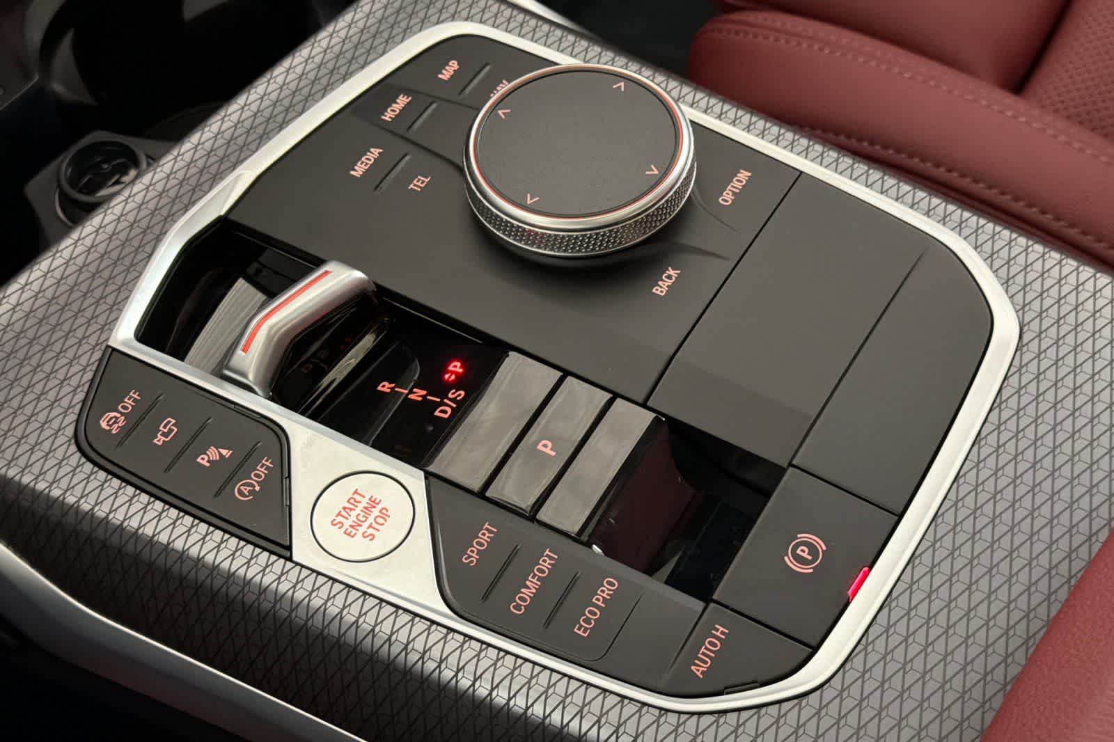 Thumbnail: 2026 BMW 3 Series - 21