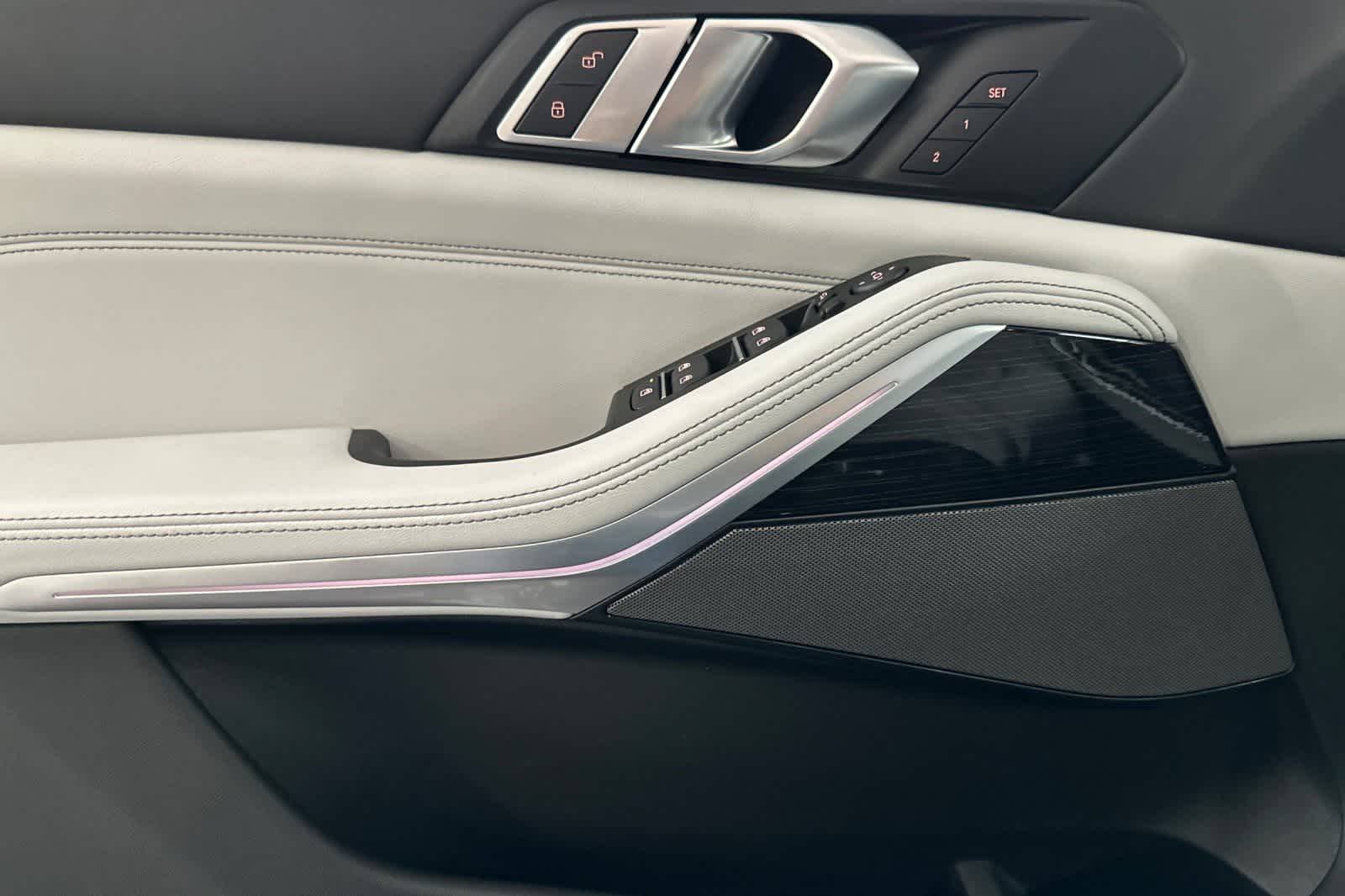 Thumbnail: 2026 BMW X5 - 12