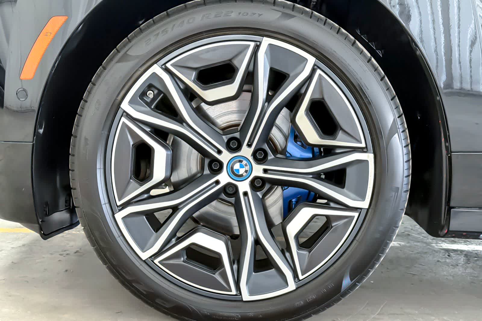 Thumbnail: 2024 BMW iX - 26