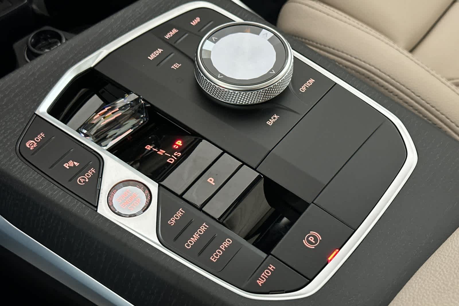 Thumbnail: 2026 BMW 3 Series - 21