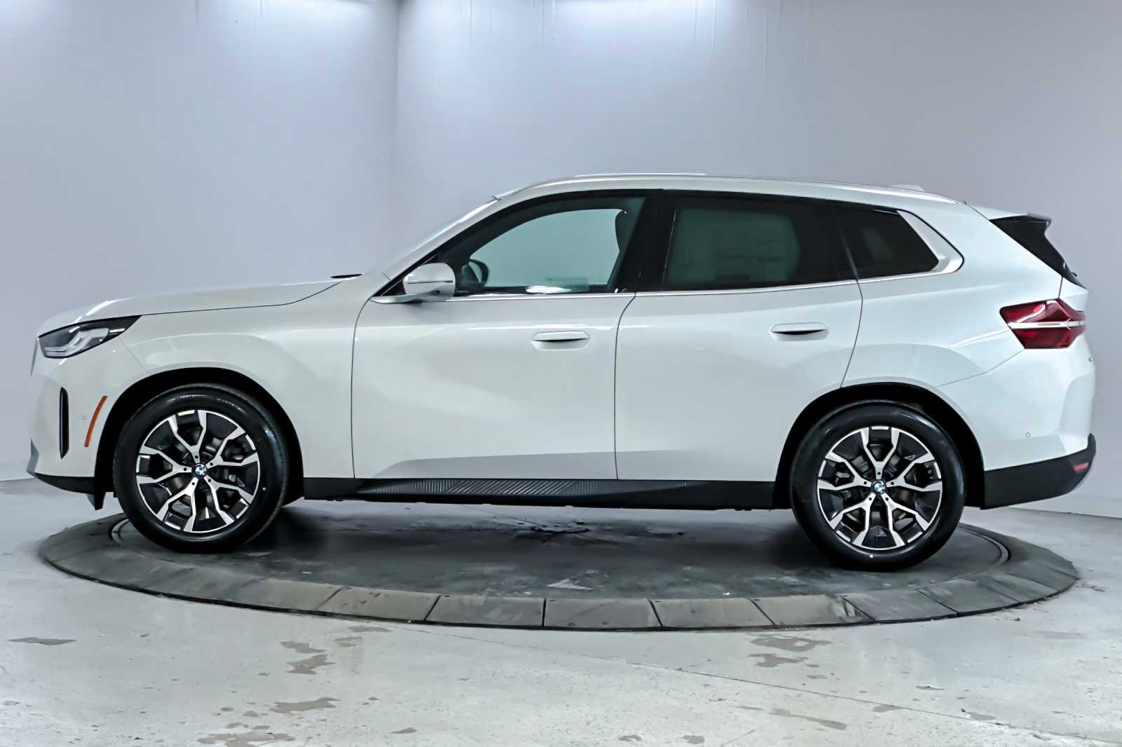 Thumbnail: 2026 BMW X3 - 5