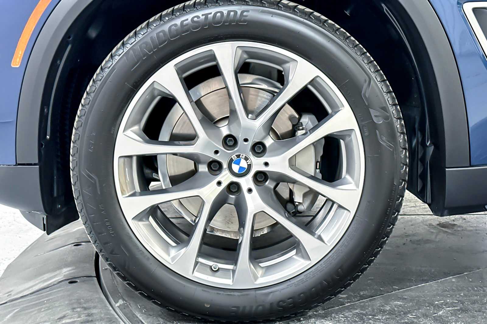 Thumbnail: 2022 BMW X5 - 27