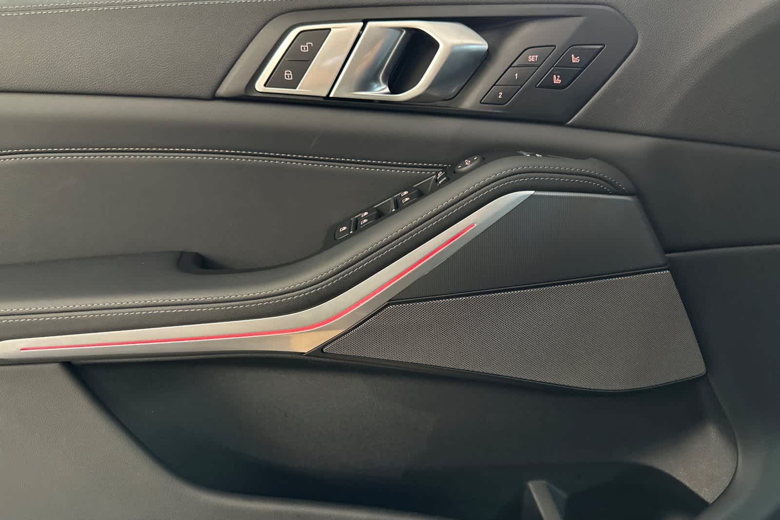 Thumbnail: 2023 BMW X5 - 12