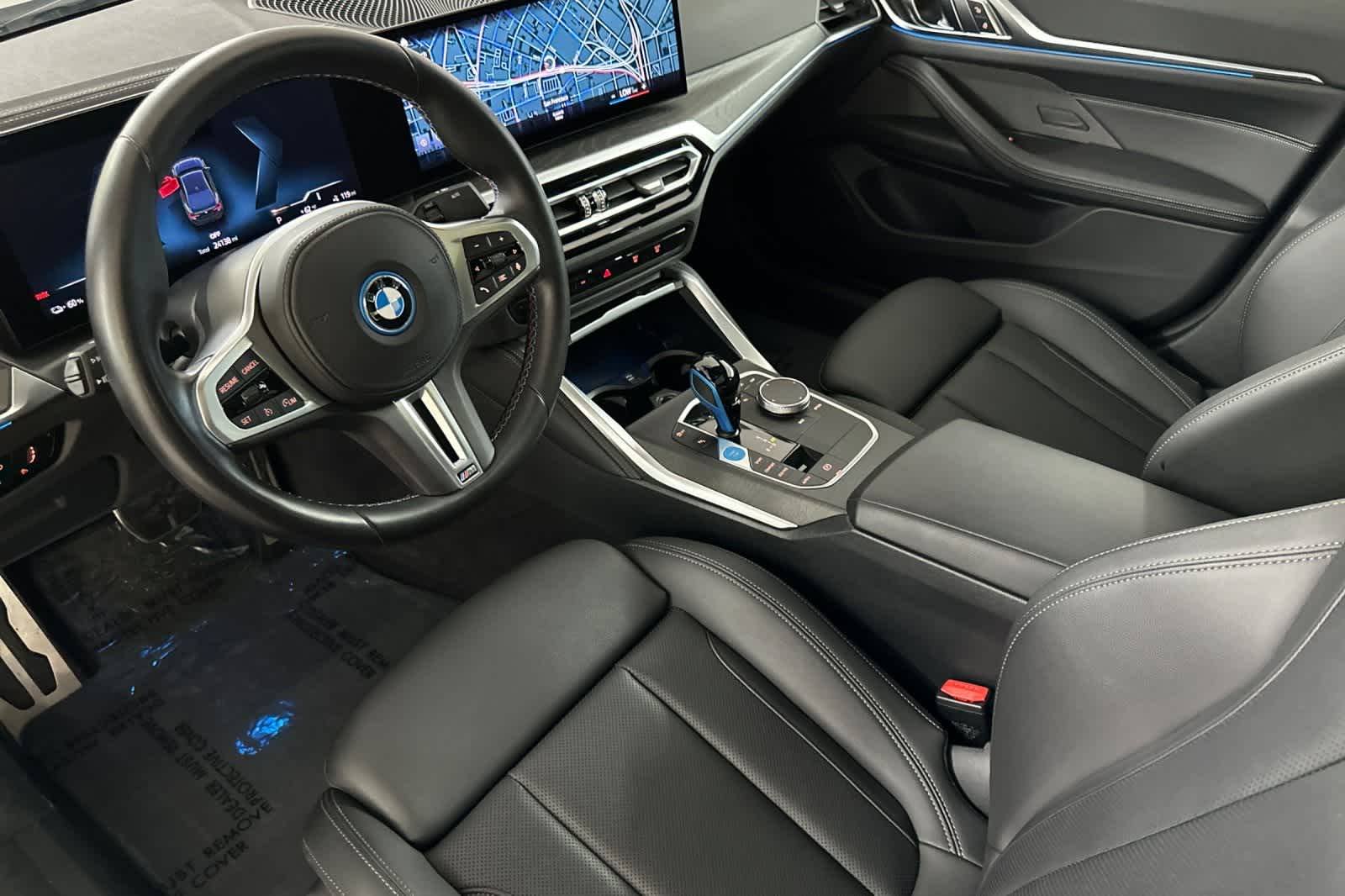 Thumbnail: 2022 BMW i4 - 11