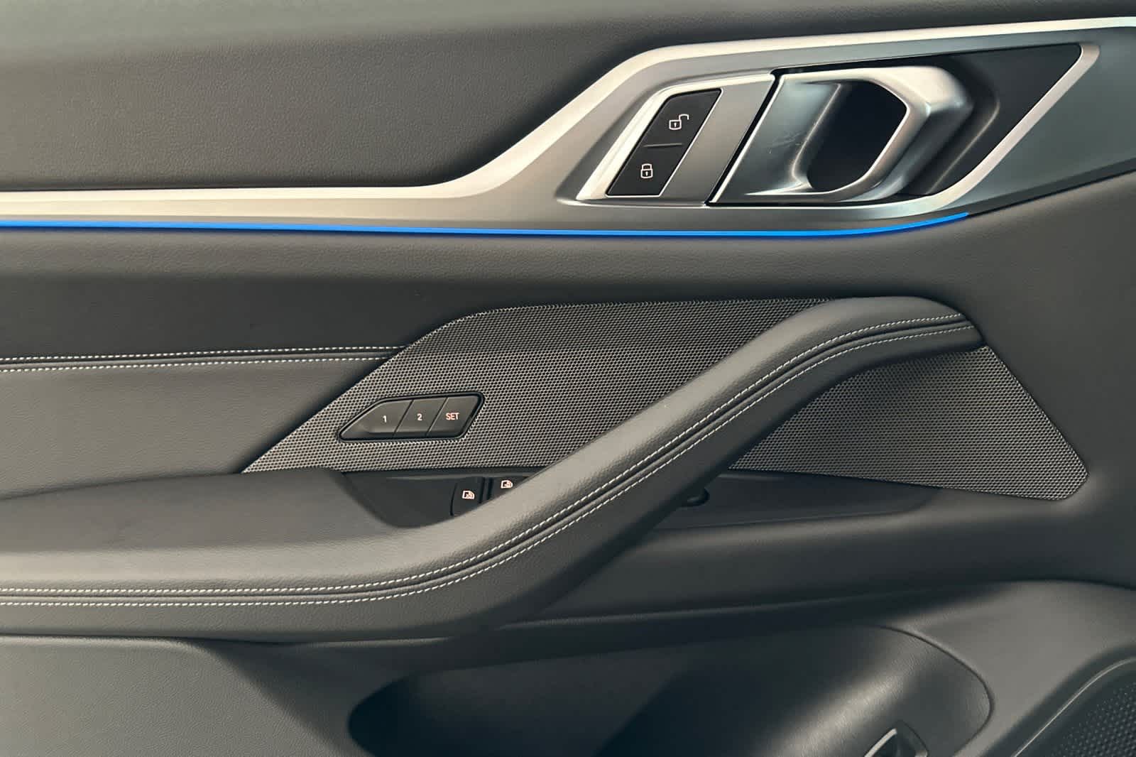 Thumbnail: 2025 BMW i4 - 12