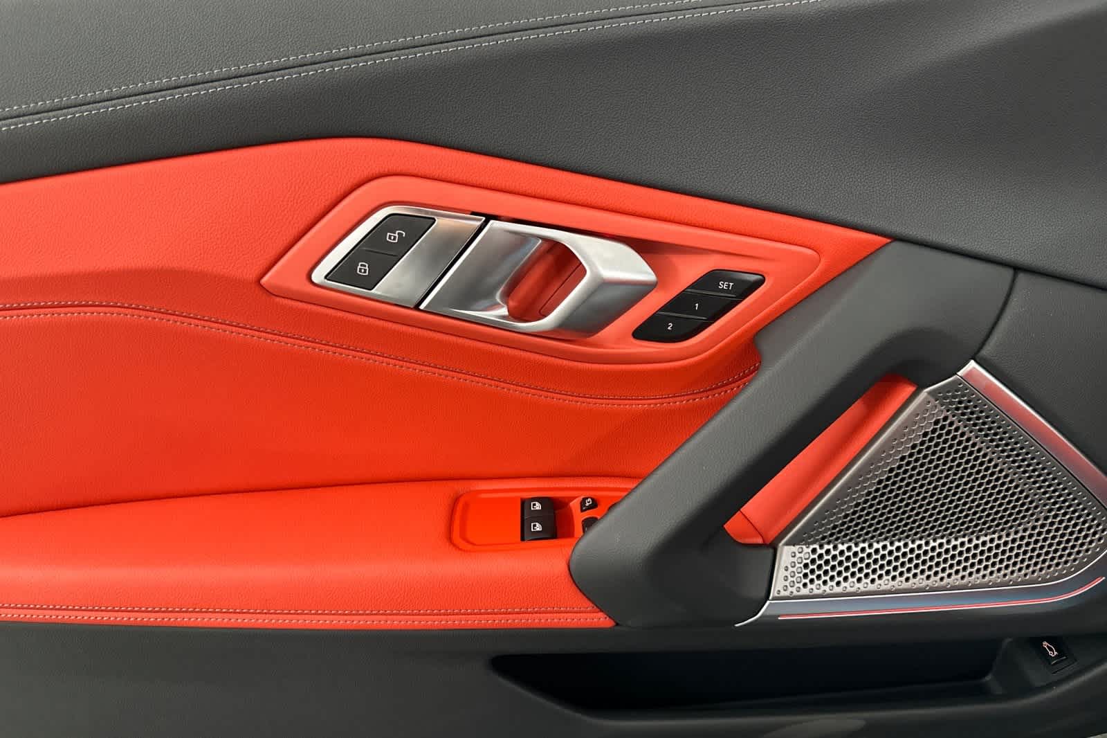 Thumbnail: 2026 BMW Z4 - 14