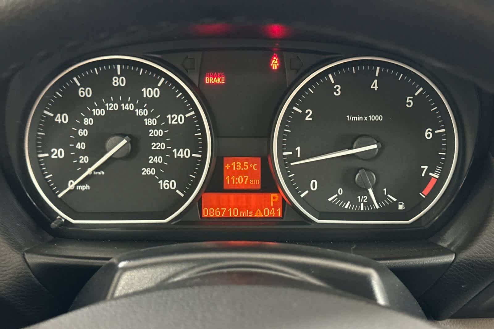 Thumbnail: 2012 BMW 1 Series - 25