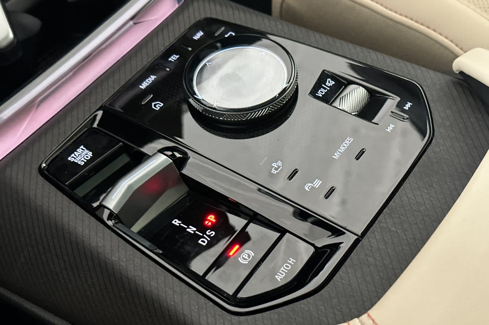 Thumbnail: 2026 BMW X3 - 22