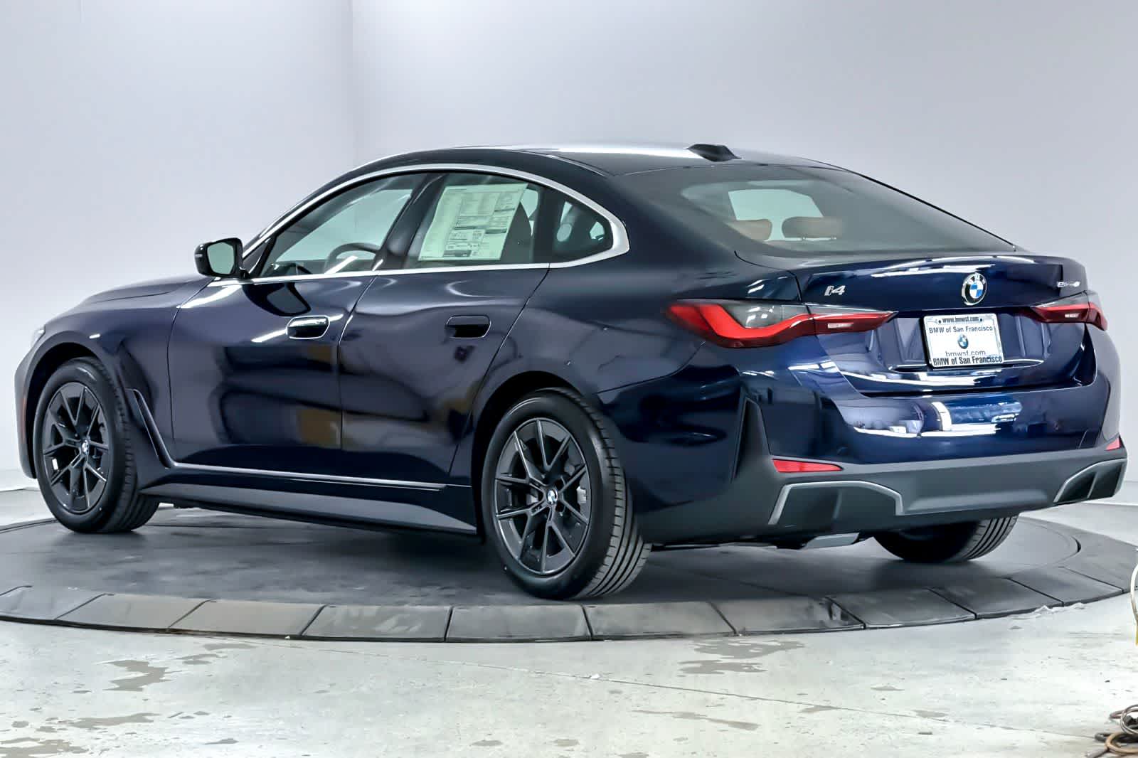 Thumbnail: 2026 BMW i4 - 6