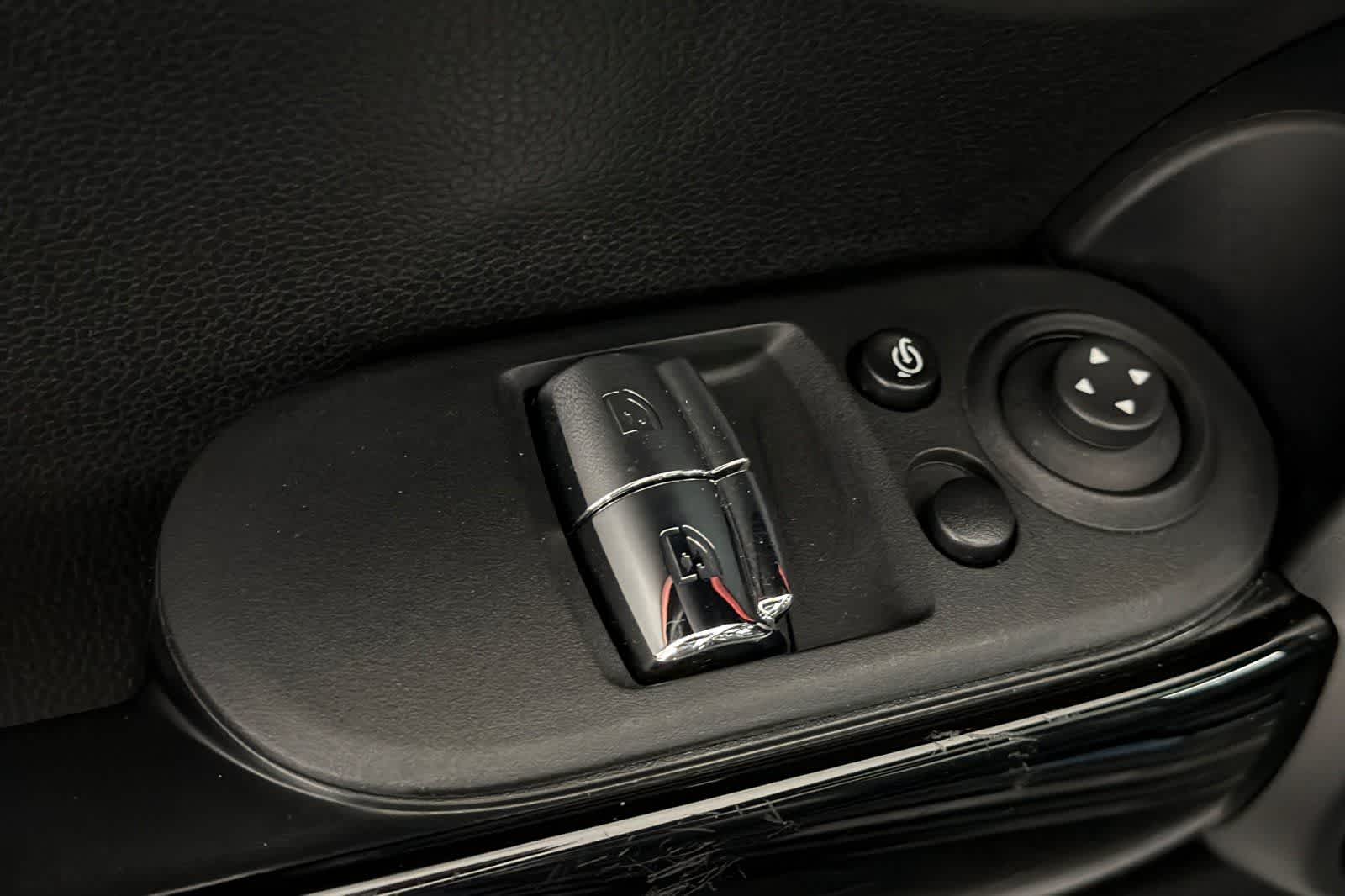 Thumbnail: 2023 MINI Cooper Hardtop - 13