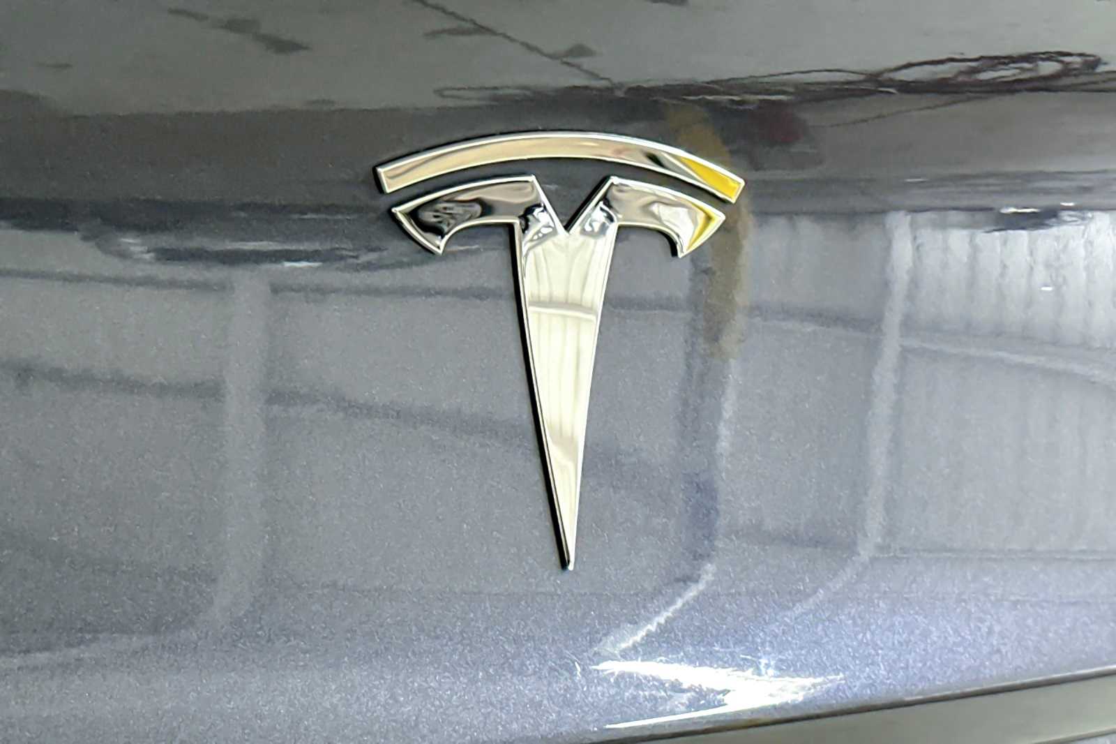 Thumbnail: 2023 Tesla Model 3 - 26