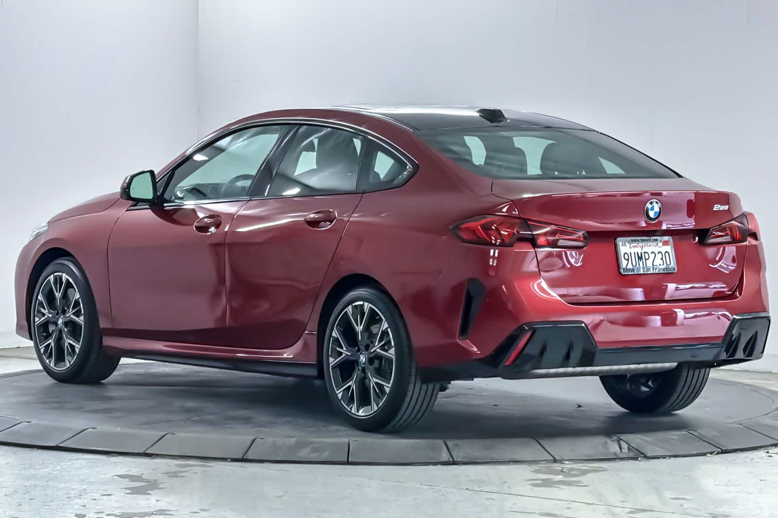 Thumbnail: 2026 BMW 2 Series - 6