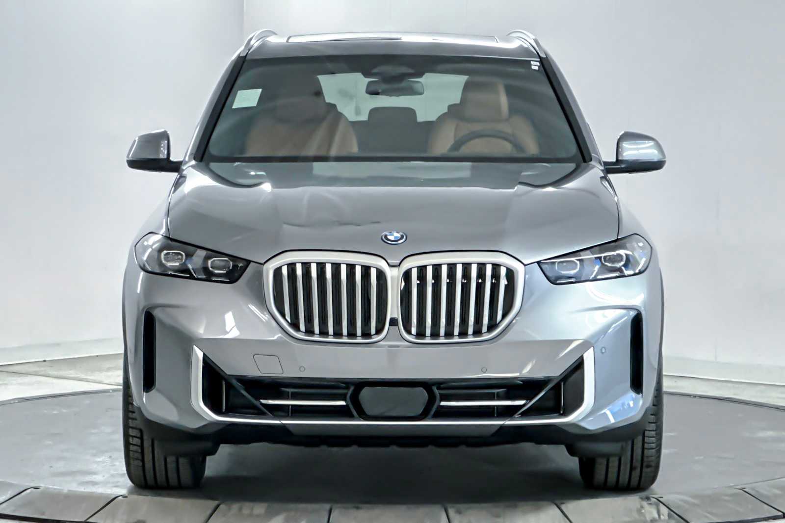 Thumbnail: 2026 BMW X5 - 10