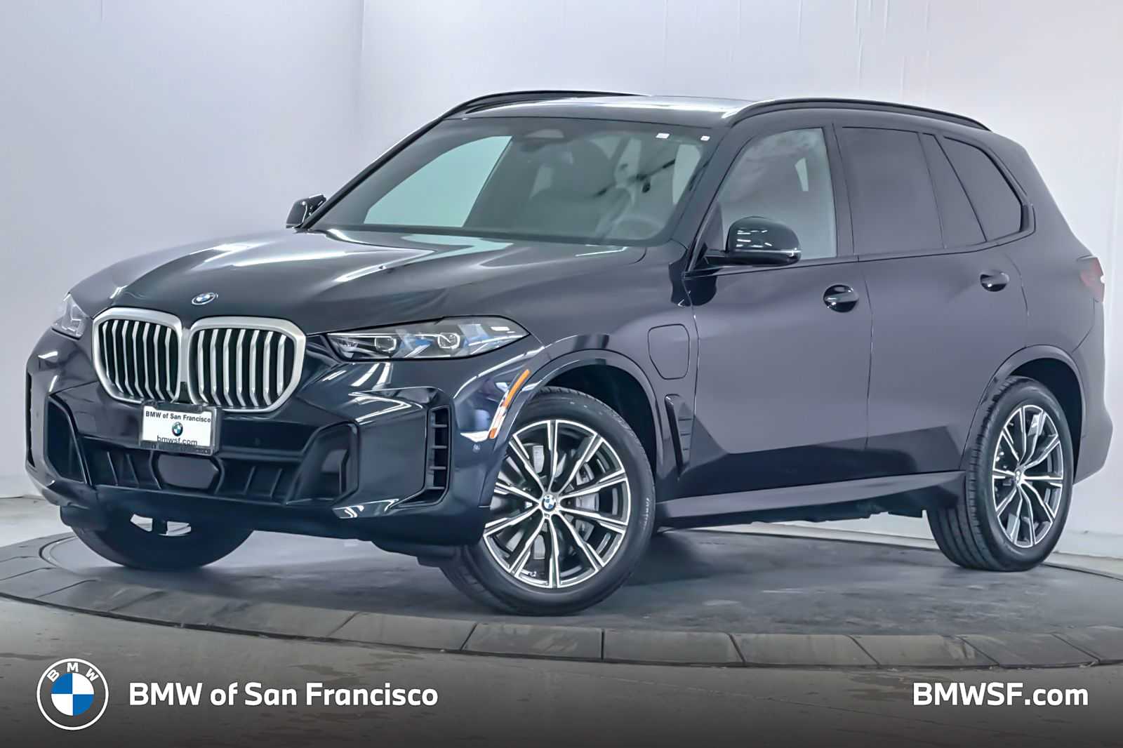 Thumbnail: 2026 BMW X5 - 1